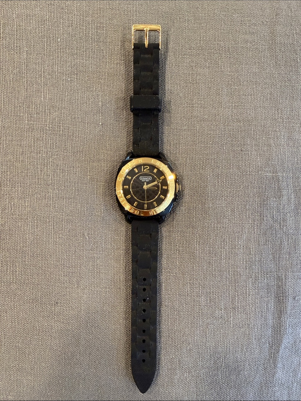 COACH Boyfriend Black and Gold Women's Silicone Strap Watch